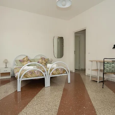 Sommy Apartmán Řím